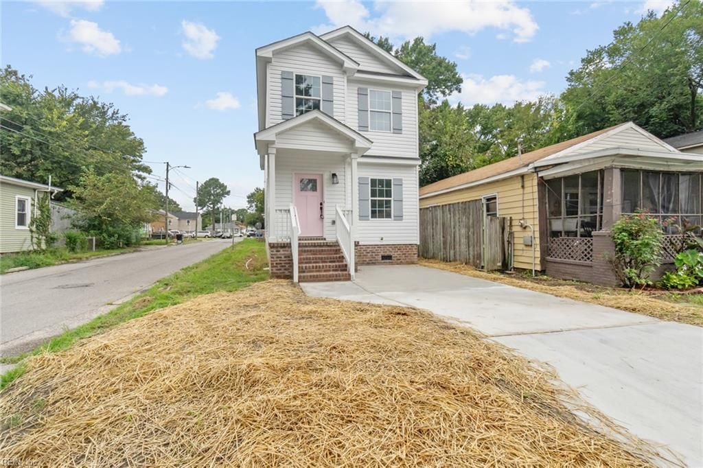 Photo of 2124 Pearl Street, Portsmouth, VA 23704 (MLS # 10627404)