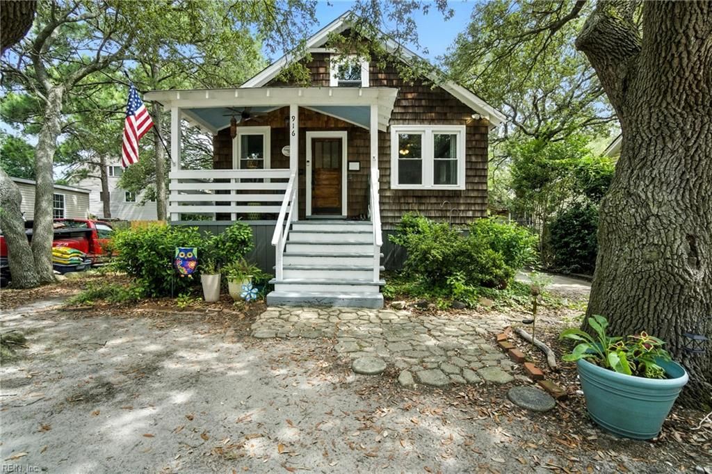 Photo of 916 Little Bay Avenue Avenue, Norfolk, VA 23503 (MLS # 10612063)