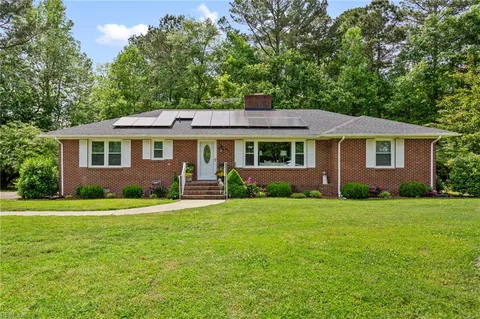 433 Manning Bridge Road, Suffolk, VA 23434 - #: 10582368
