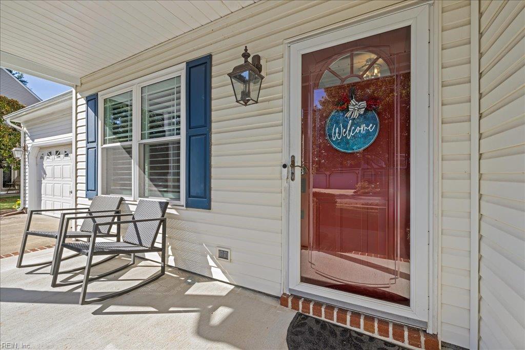 Photo of 952 Gideon Road, Virginia Beach, VA 23454 (MLS # 10653089)