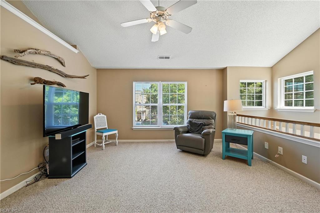 210 Sandy Beach CT