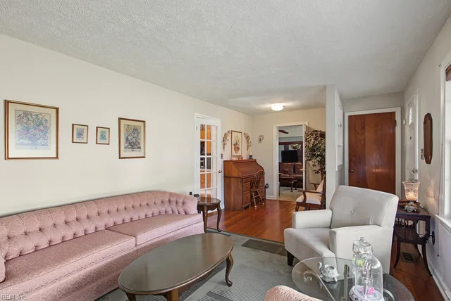 1809 Gildner Road, photo 4 of 24