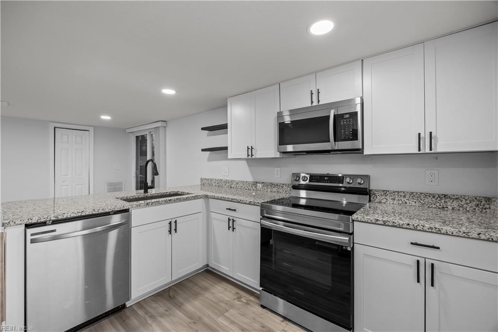 1305 Canary DR