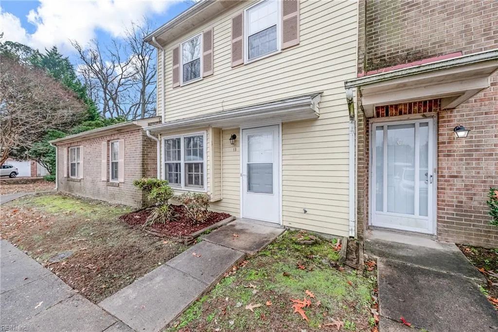 Newport News, Virginia 23606, United States, 3 Bedrooms Bedrooms, ,2 BathroomsBathrooms,Residential,Active,28462