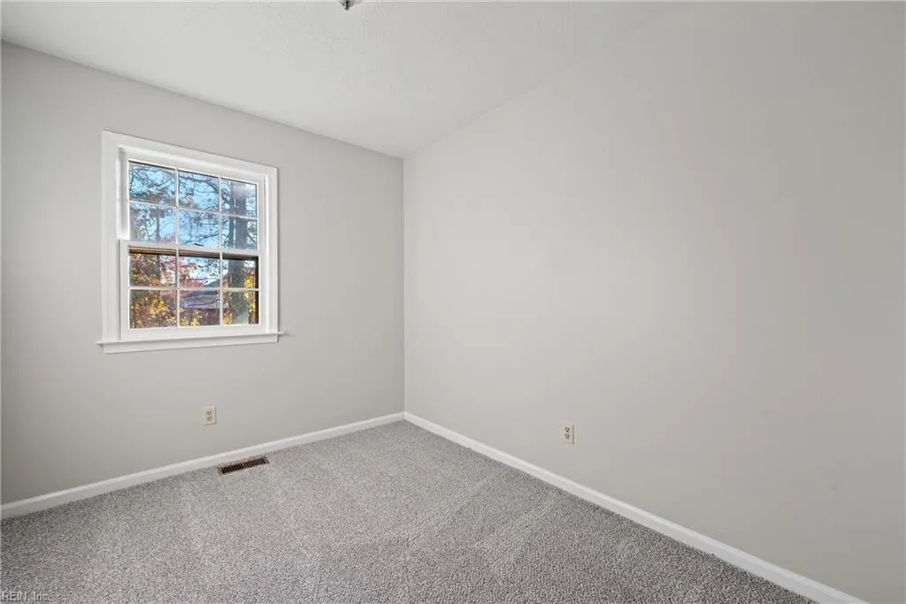 Newport News, Virginia 23606, United States, 3 Bedrooms Bedrooms, ,2 BathroomsBathrooms,Residential,Active,28462