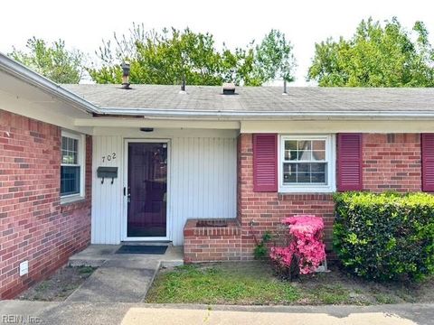 Photo of 702 Dresden Drive, Newport News, VA 23601 (MLS # 10630321)
