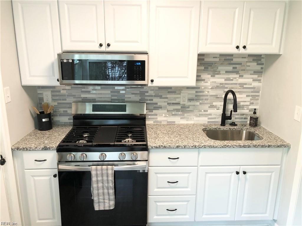 Photo of 2900 Verdun Avenue, Norfolk, VA 23509 (MLS # 10619692)