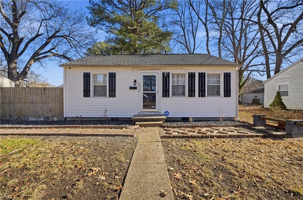 5912 Andrew Place, Newport News, VA, 23605