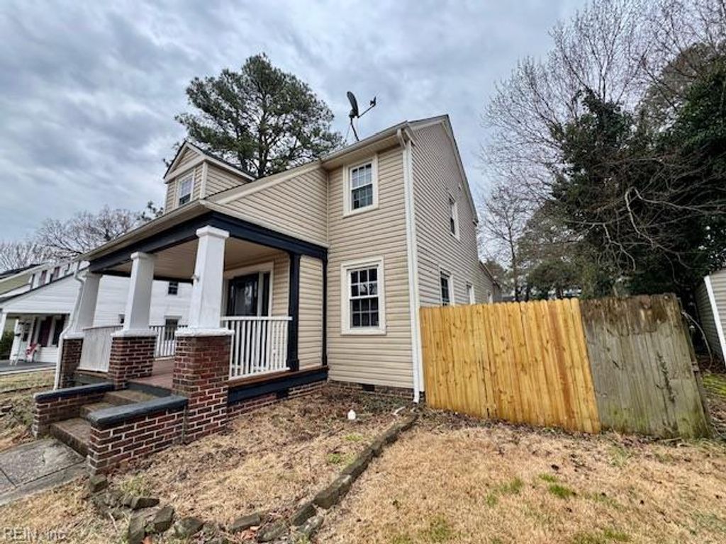 Photo of 54 Burtis Street, Portsmouth, VA 23702 (MLS # 10622991)