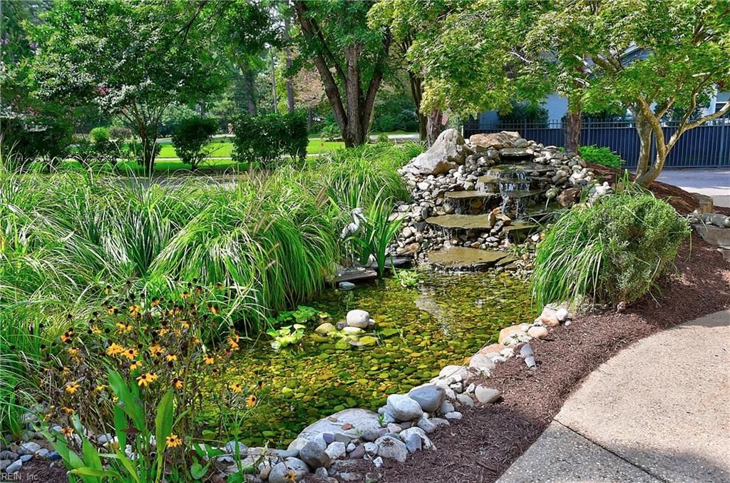 Photo of 920 Cardinal Road, Virginia Beach, VA 23451 (MLS # 10623056)