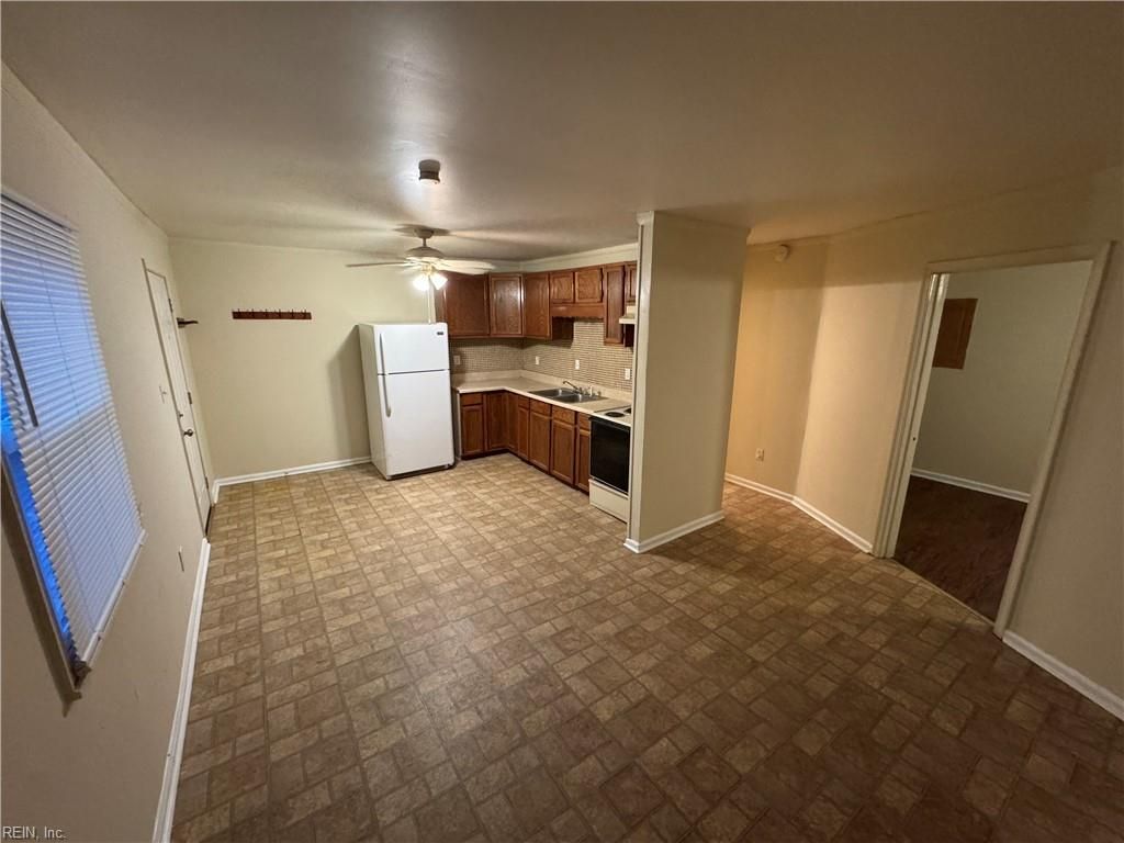 Photo of 1704 N King Street #D, Hampton, VA 23669 (MLS # 10617470)