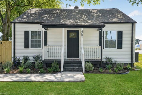 Photo for 4201 Nautilus AVE