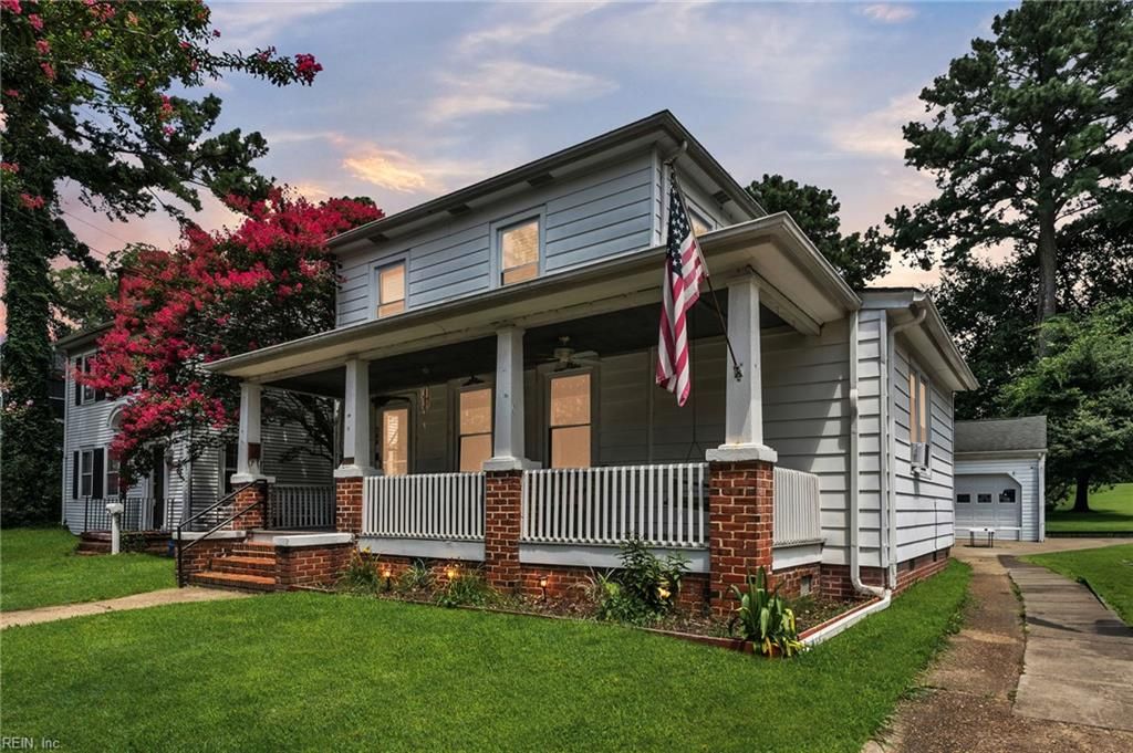 Photo of 308 Linden Avenue, Suffolk, VA 23434 (MLS # 10611771)