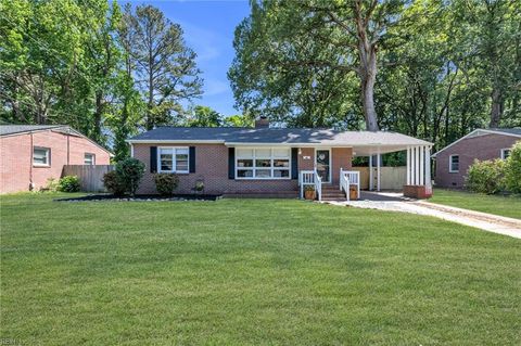 Photo of 116 Henry Clay Road, Newport News, VA 23601 (MLS # 10634660)