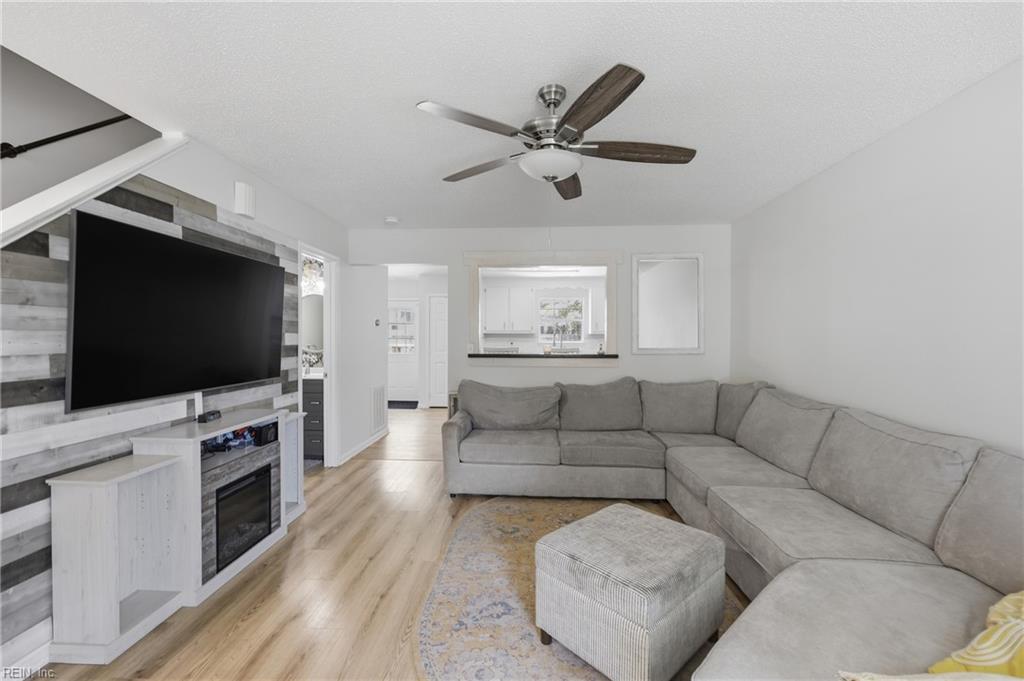 Photo of 213 Jakes Lane, Newport News, VA 23608 (MLS # 10652418)