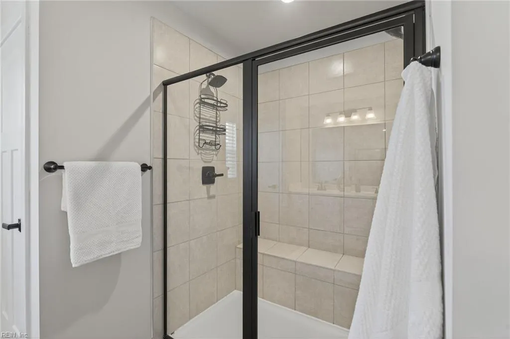 Chesapeake, Virginia 23323, United States, 4 Bedrooms Bedrooms, ,3 BathroomsBathrooms,Residential,Active,239942