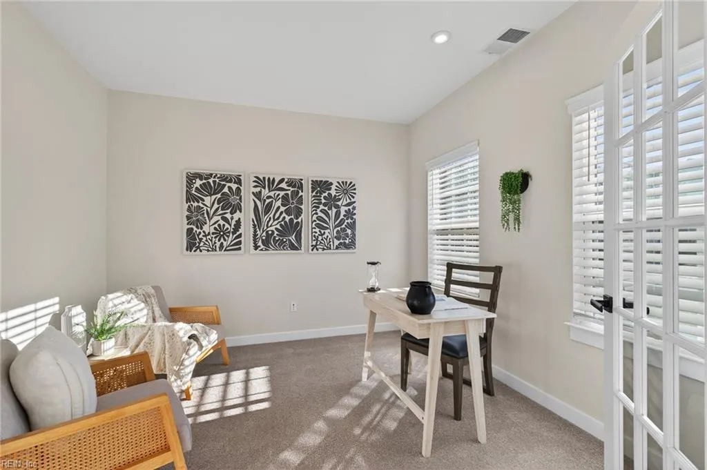 Chesapeake, Virginia 23323, United States, 4 Bedrooms Bedrooms, ,3 BathroomsBathrooms,Residential,Active,239942