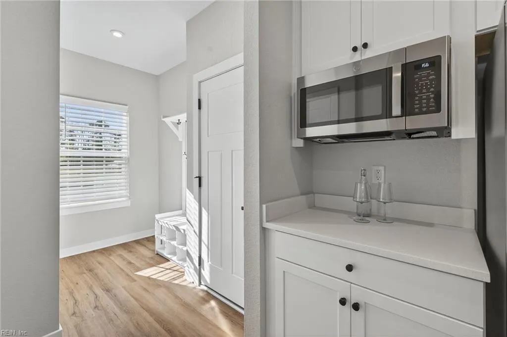 Chesapeake, Virginia 23323, United States, 4 Bedrooms Bedrooms, ,3 BathroomsBathrooms,Residential,Active,239942