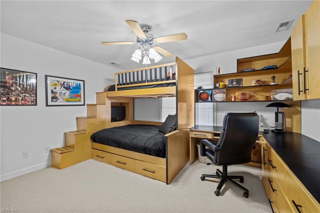 Virginia Beach, Virginia 23452, United States, 5 Bedrooms Bedrooms, ,4 BathroomsBathrooms,Residential,Active,141067