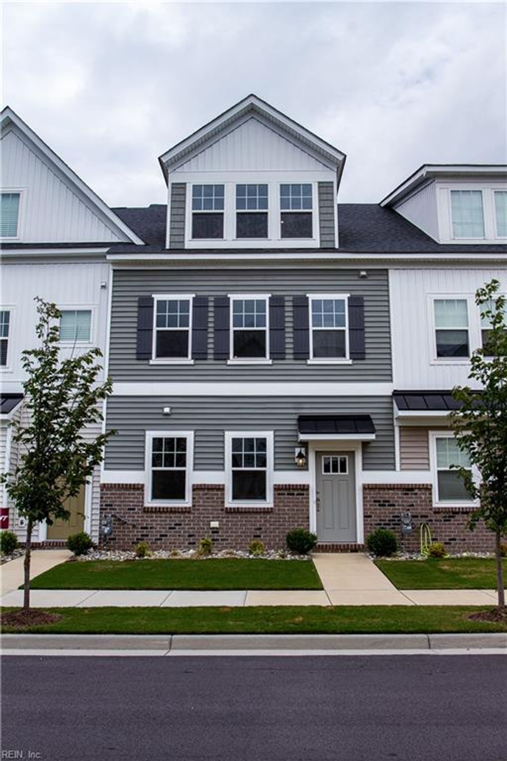 Photo of 409 Asuza Street, Chesapeake, VA 23323 (MLS # 10605904)