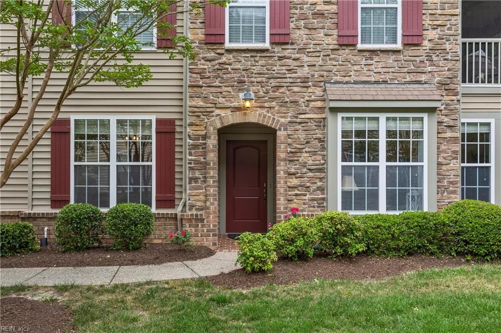 Photo of 2802 James River Trail, Carrollton, VA 23314 (MLS # 10633789)