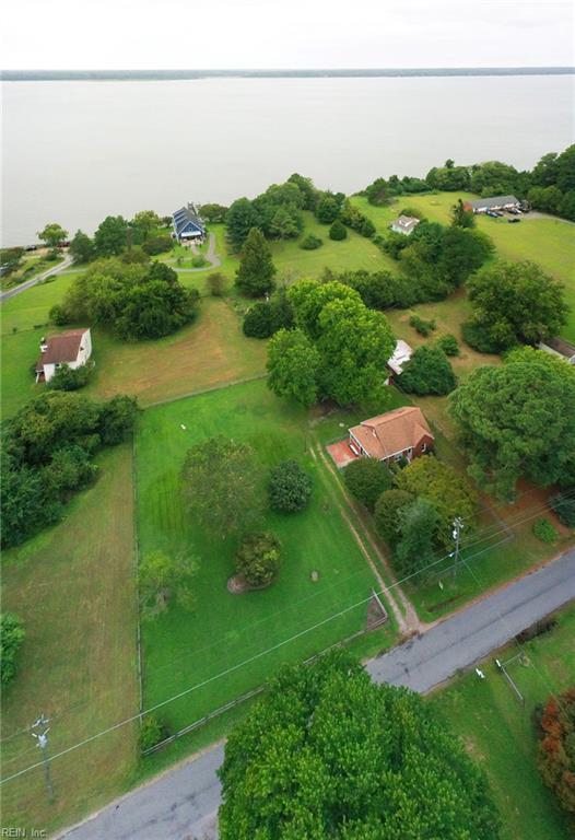Photo of 6092 Allmondsville Road, Gloucester, VA 23061 (MLS # 10655343)