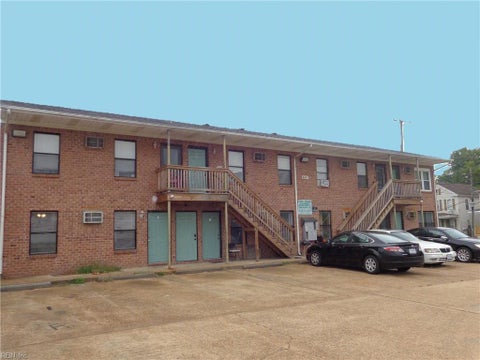 Photo for 601 Rockingham ST 7