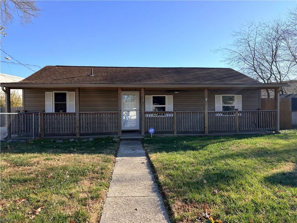 Photo of 1530 Morgan Drive, Hampton, VA 23663 (MLS # 10614248)