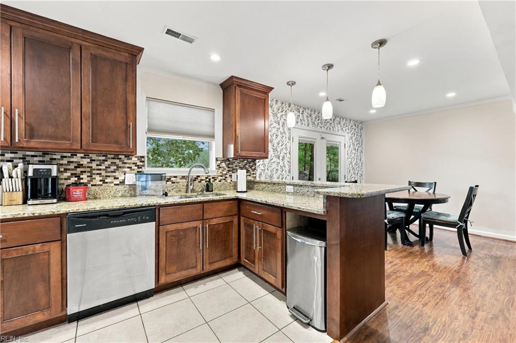 Photo of 828 Maywood Circle, Newport News, VA 23608 (MLS # 10657180)