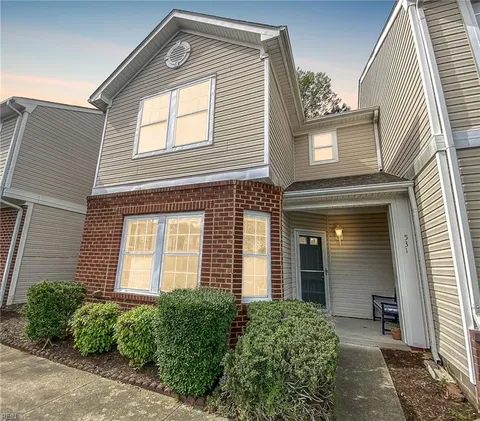 531 Trolley Xing, Chesapeake, VA 23320 - #: 10577394