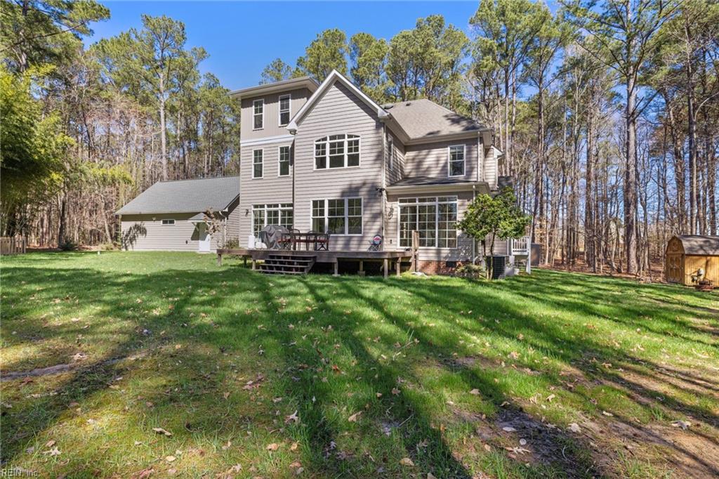 4437 Cherokee DR