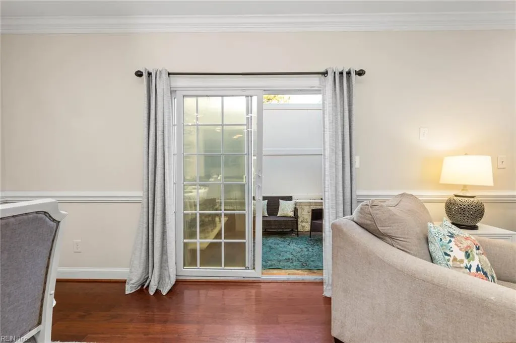 Virginia Beach, Virginia 23451, United States, 4 Bedrooms Bedrooms, ,4 BathroomsBathrooms,Residential,Pending,21315