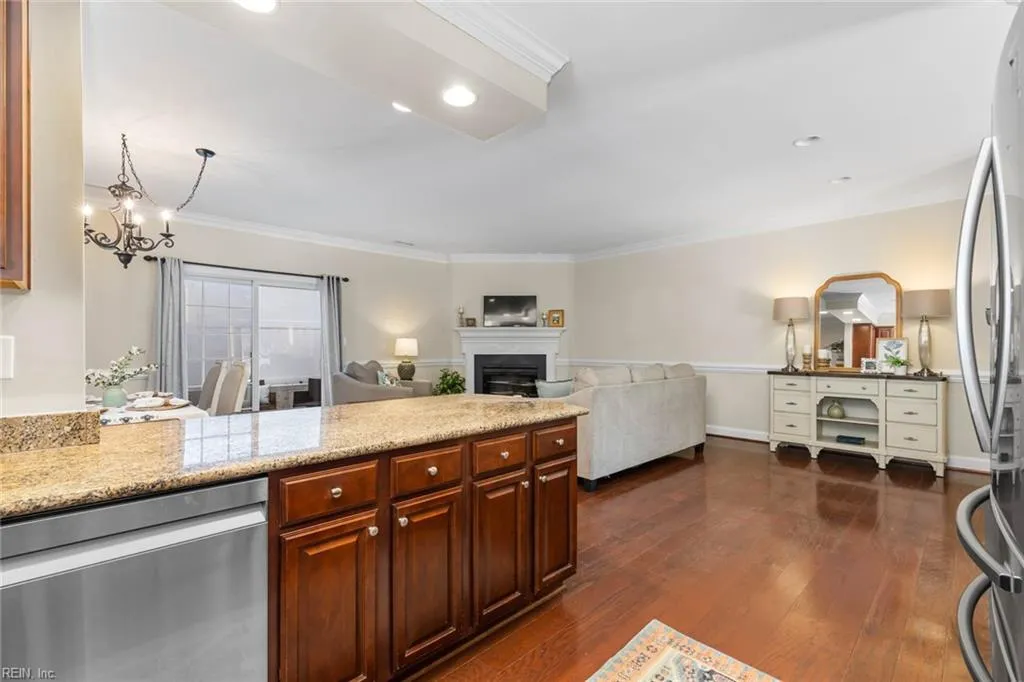 Virginia Beach, Virginia 23451, United States, 4 Bedrooms Bedrooms, ,4 BathroomsBathrooms,Residential,Pending,21315