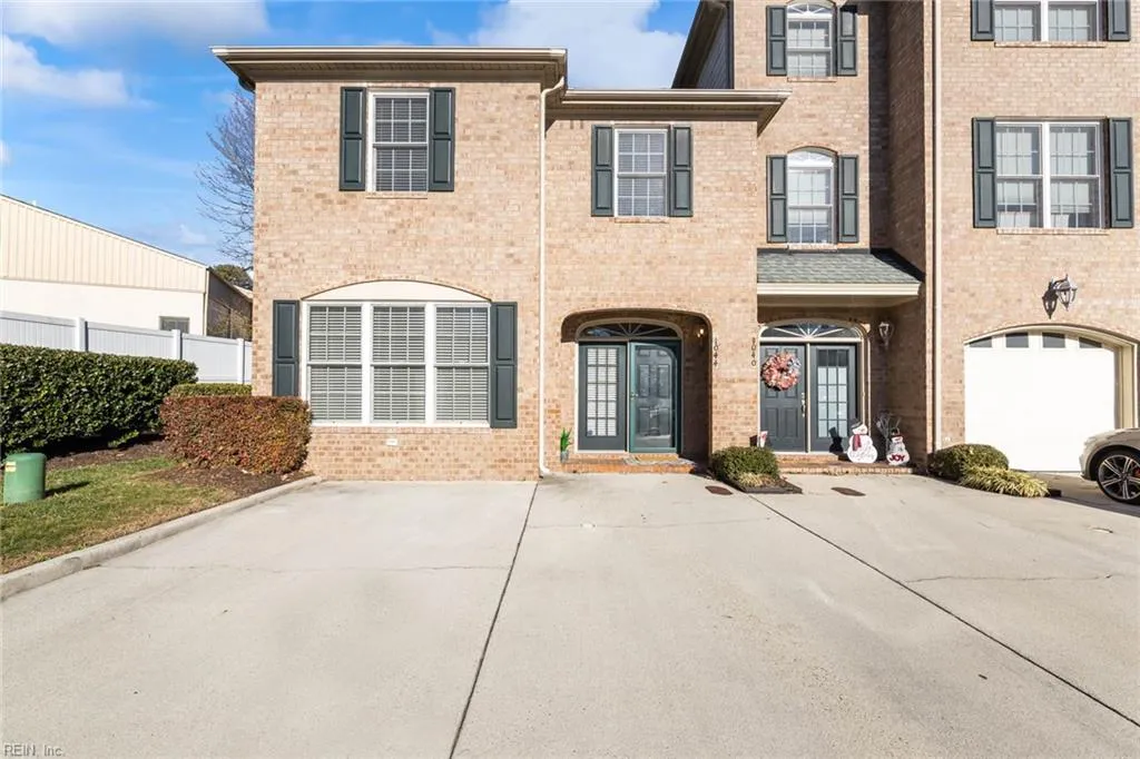 Virginia Beach, Virginia 23451, United States, 4 Bedrooms Bedrooms, ,4 BathroomsBathrooms,Residential,Pending,21315