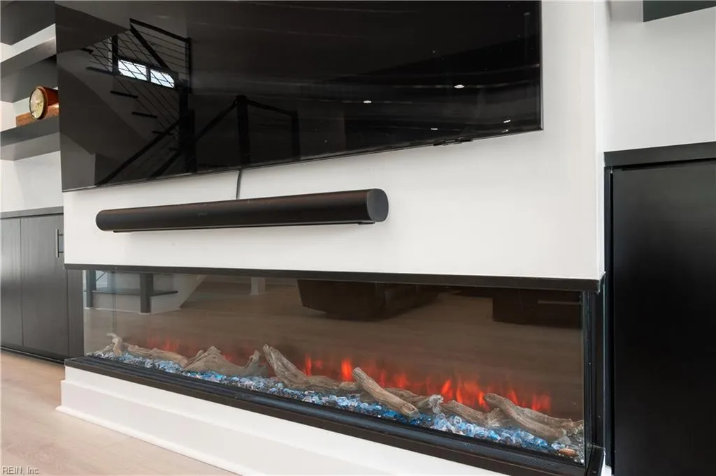 Virginia Beach, Virginia 23455, United States, 4 Bedrooms Bedrooms, ,5 BathroomsBathrooms,Residential,Active,123226