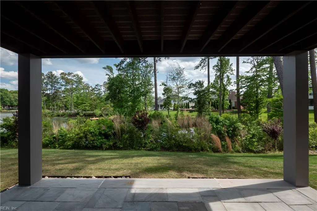 Virginia Beach, Virginia 23455, United States, 4 Bedrooms Bedrooms, ,5 BathroomsBathrooms,Residential,Active,123226