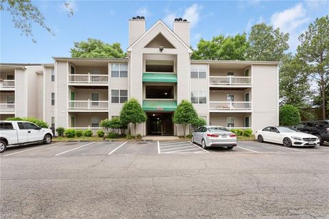 3959 Horse Run GLN 201 Newport News VA 23602