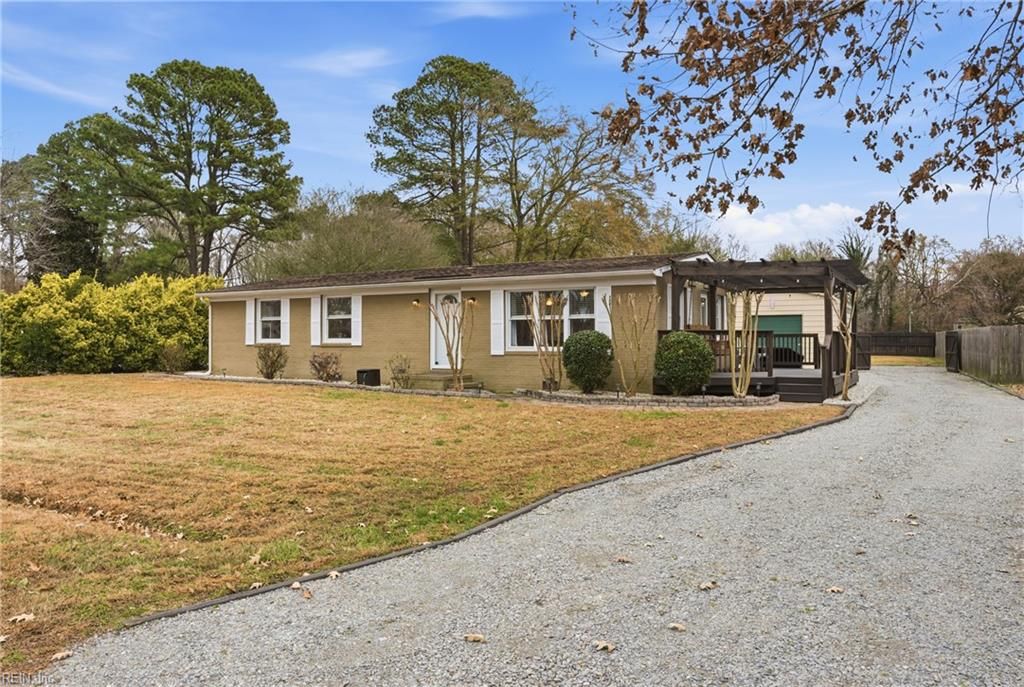 Photo of 4116 Berwyn Way, Suffolk, VA 23435 (MLS # 10614163)