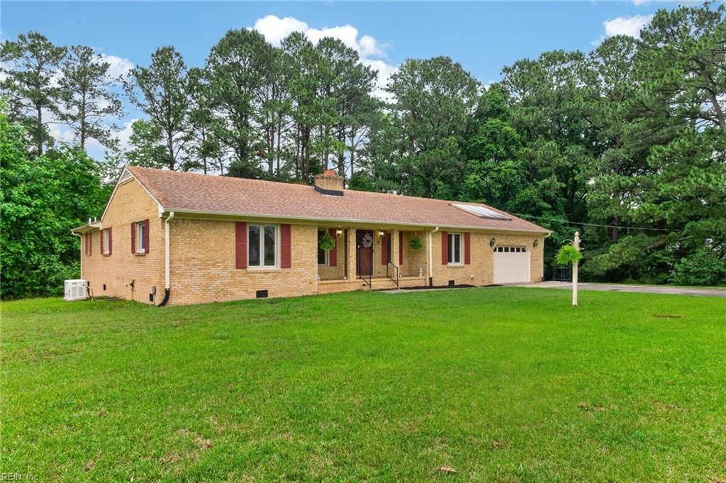 Photo of 4468 Winona Trail, Suffolk, VA 23434 (MLS # 10636882)