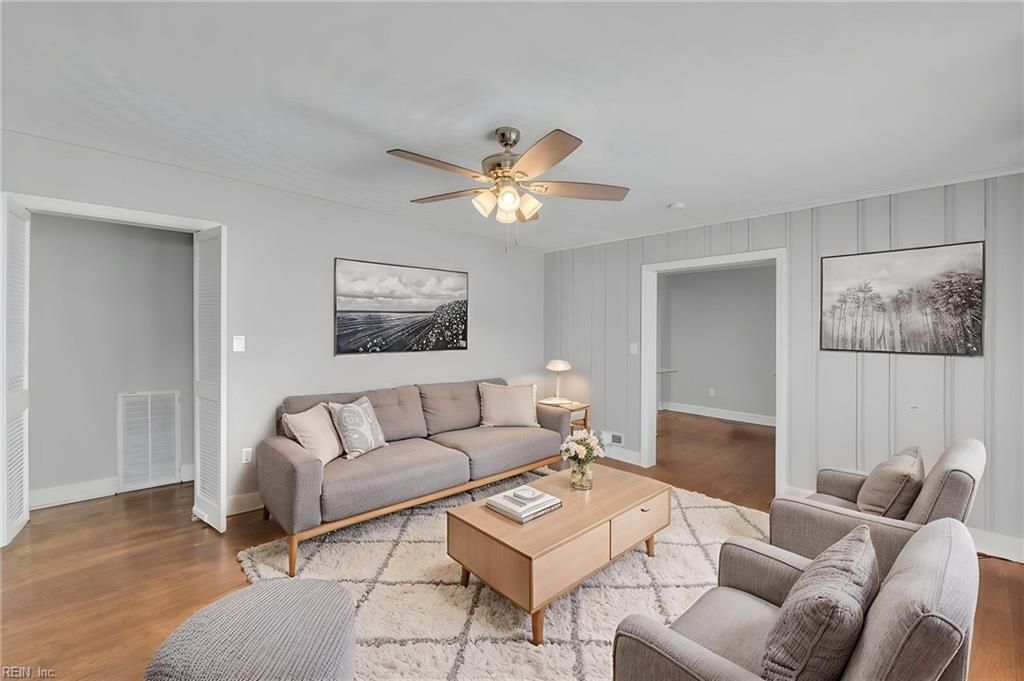 Photo of 2538 Heutte Drive, Norfolk, VA 23508 (MLS # 10631540)