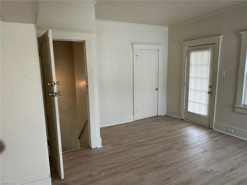 Photo of 114 W 38th Street, Norfolk, VA 23504 (MLS # 10628913)