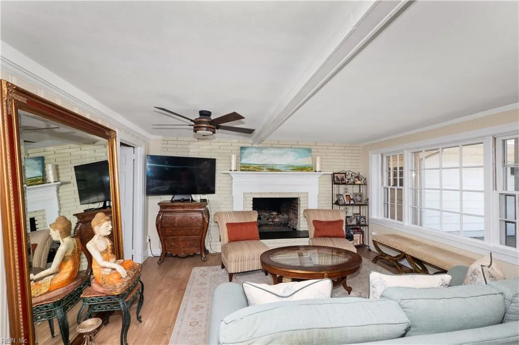 Virginia Beach, Virginia 23451, United States, 5 Bedrooms Bedrooms, ,3 BathroomsBathrooms,Residential,Active,158663