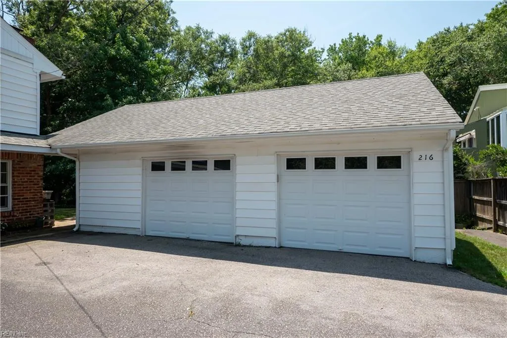 Virginia Beach, Virginia 23451, United States, 5 Bedrooms Bedrooms, ,3 BathroomsBathrooms,Residential,Active,158663