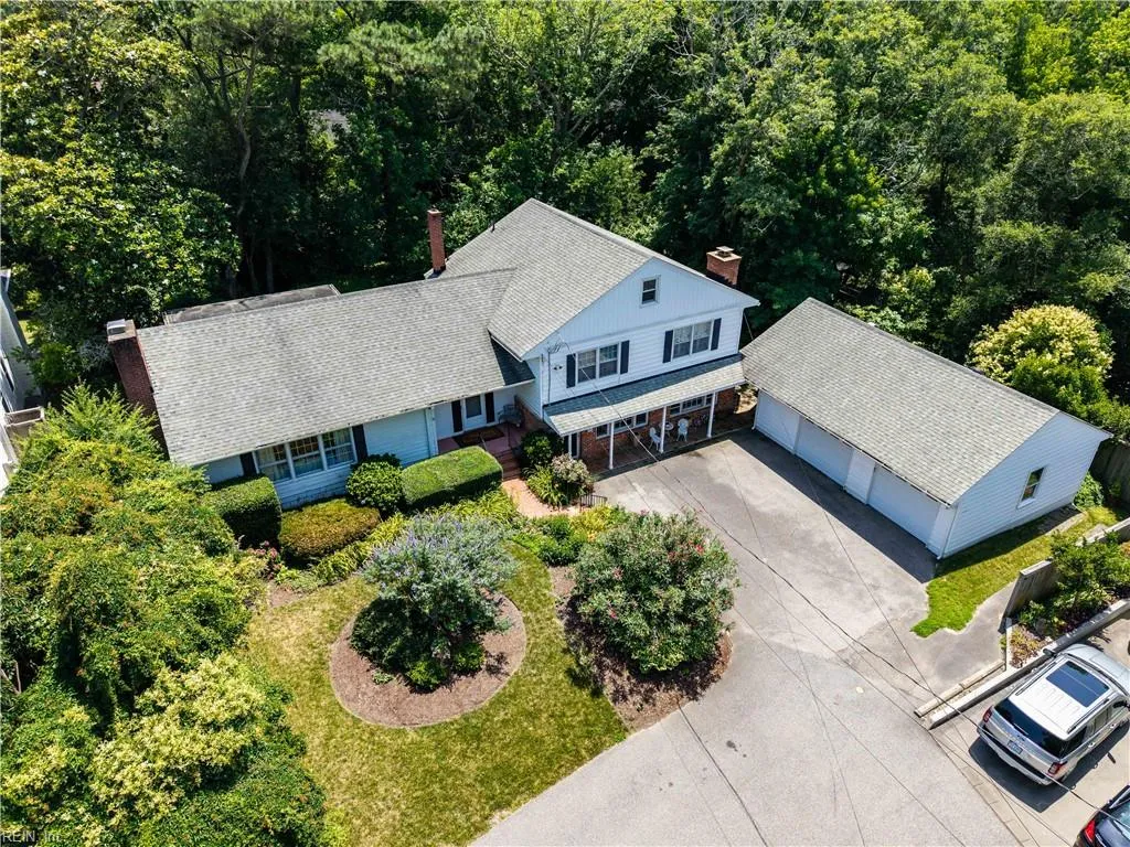 Virginia Beach, Virginia 23451, United States, 5 Bedrooms Bedrooms, ,3 BathroomsBathrooms,Residential,Active,158663