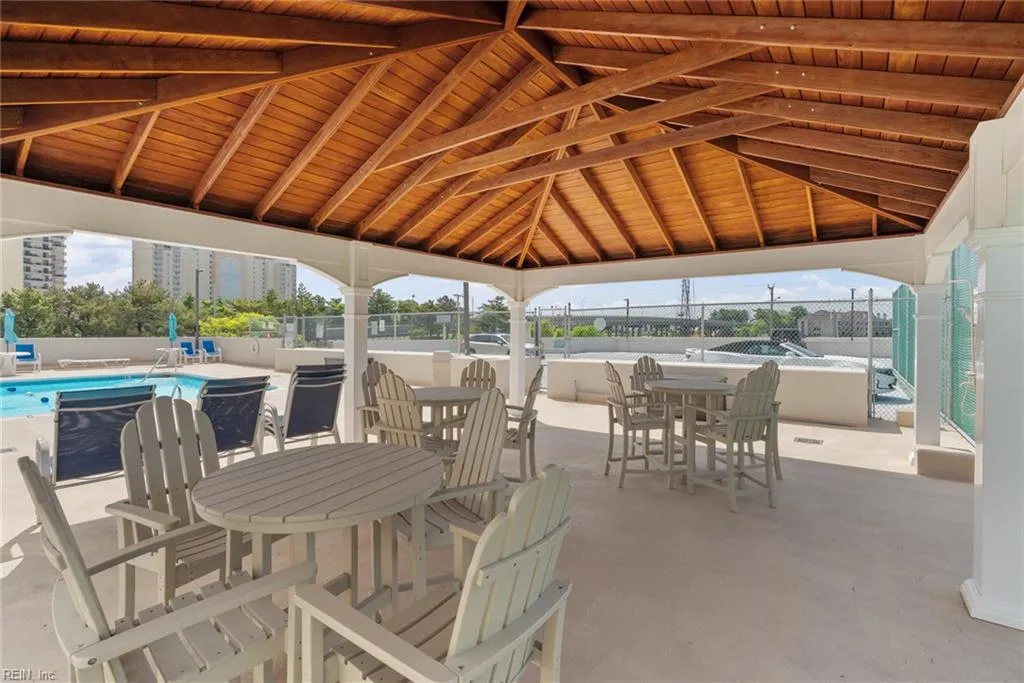 Virginia Beach, Virginia 23451, United States, 3 Bedrooms Bedrooms, ,2 BathroomsBathrooms,Residential,Active,123205