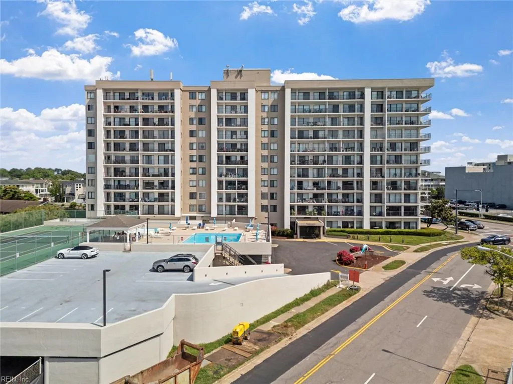 Virginia Beach, Virginia 23451, United States, 3 Bedrooms Bedrooms, ,2 BathroomsBathrooms,Residential,Active,123205