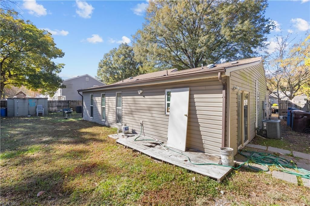 Photo of 1363 Cypress Place, Chesapeake, VA 23320 (MLS # 10633363)