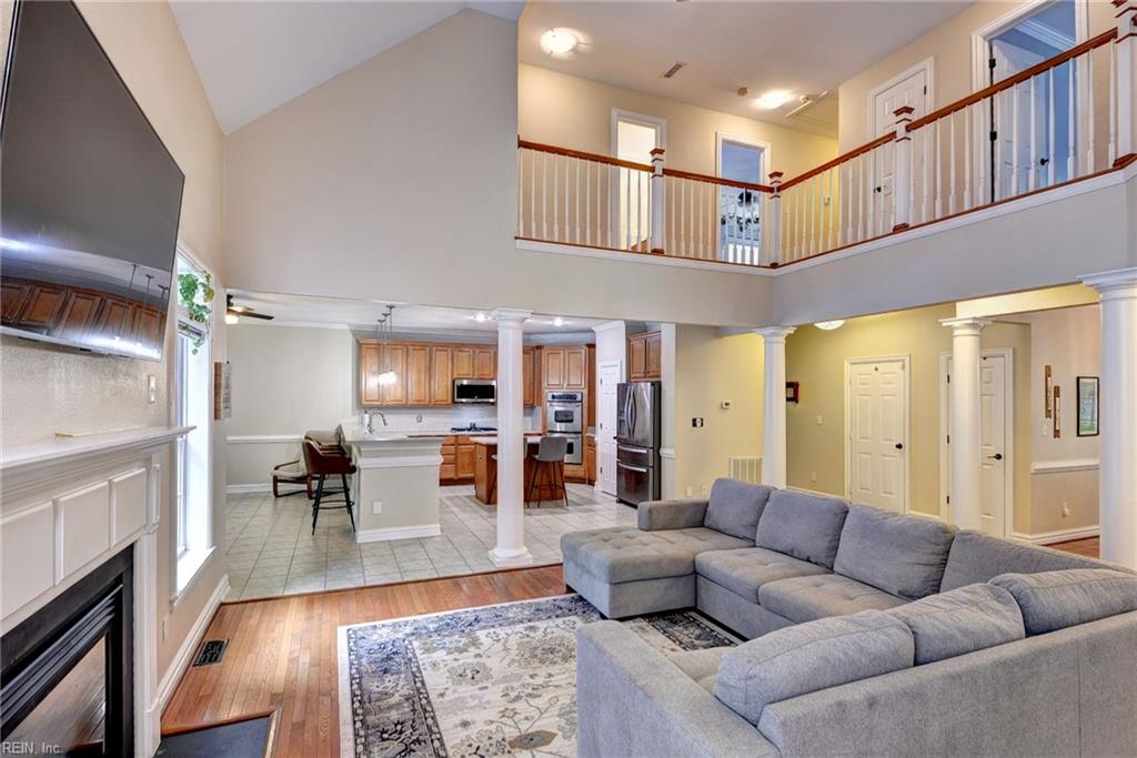 604 Schooner BLVD