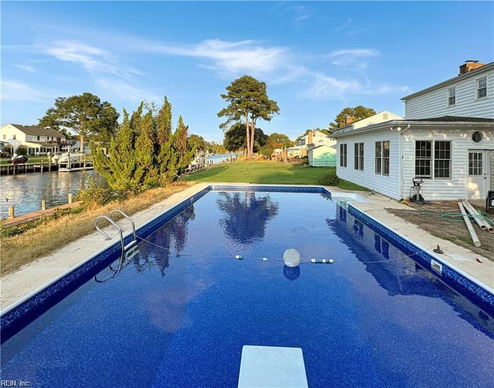 Poquoson, Virginia 23662, United States, 4 Bedrooms Bedrooms, ,3 BathroomsBathrooms,Residential,Active,15227