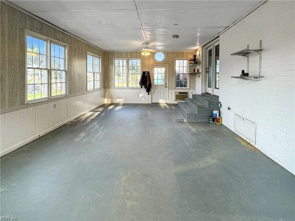 Poquoson, Virginia 23662, United States, 4 Bedrooms Bedrooms, ,3 BathroomsBathrooms,Residential,Active,15227